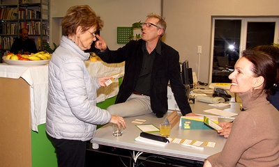 ...manch gegnerisches Argument ist 'zum an den Kopf greifen'...