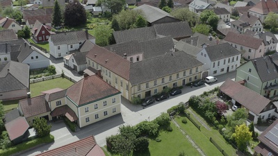 ORTE Exkursion_grunderneuert II_Luftbild ehemalige Strickwarenfabrik in Hirschbach