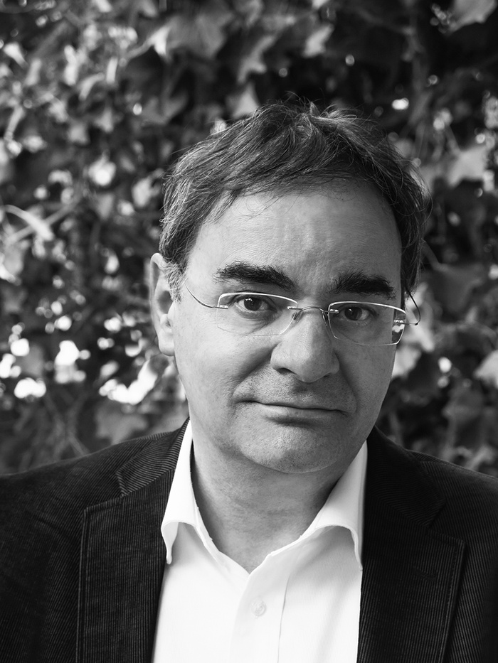 Porträt Nott Caviezel