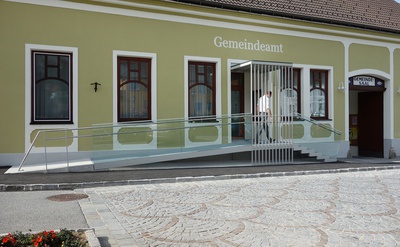 Barrierefreie Eingangsgestaltung, Gemeindeamt Windigsteig (NÖ), 2017