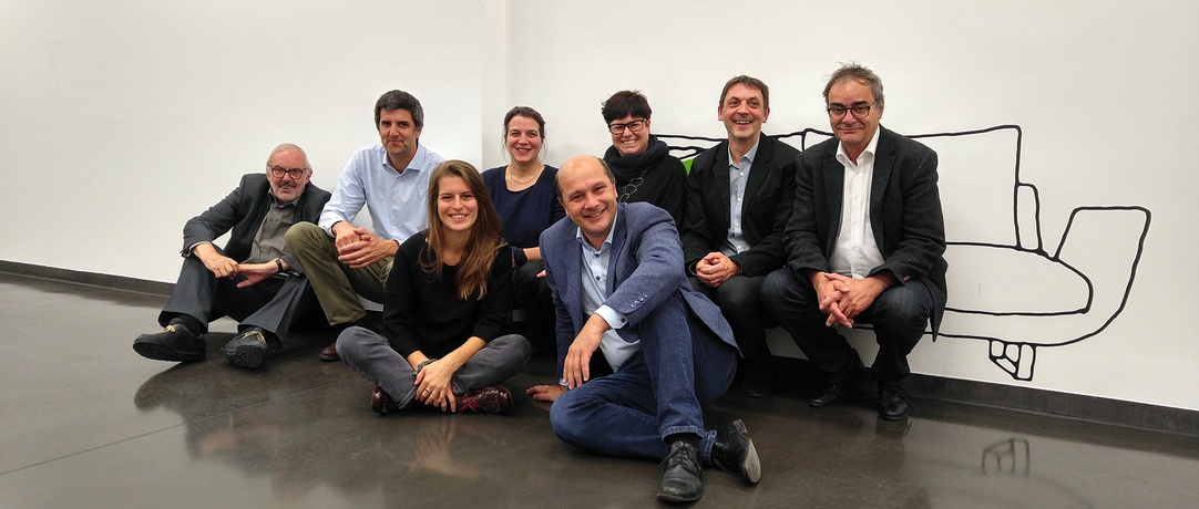 v.l.n.r.: Norbert Steiner, Timo Riess, Carina Sacher, Anna Soucek, Johannes Pressl, Franziska Leeb, Franz Denk, Nott Caviezel – © Manfred Schimek v.l.n.r.: Norbert Steiner, Timo Riess, Carina Sacher, Anna Soucek, Johannes Pressl, Franziska Leeb, Franz Denk, Nott Caviezel