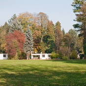 Schlosspark Seebenstein, Architekt: Harry Glück – Foto: Hertha Hurnaus