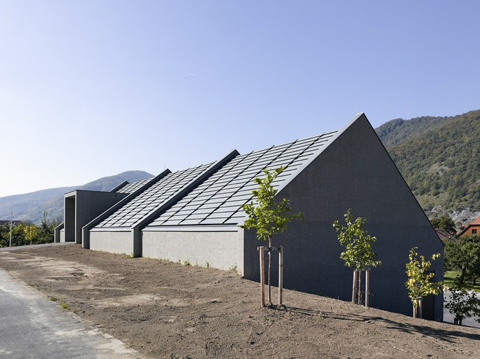 Lagerhalle Rossatz-Arnsdorf, Architektur: Karl Langer, Landschaftsarchitektur: Georg Schumacher