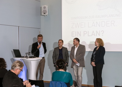 Zwei Länder. Ein Plan? – Foto: Andreas Buchberger